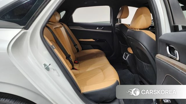Kia K5 3rd generation 2021 Белый из Кореи, фото 2