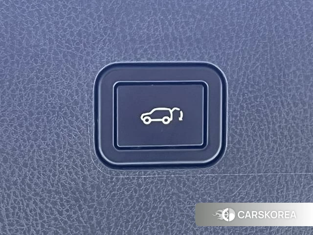 Chang'an CS95 2022 Белый из Китая, фото 2