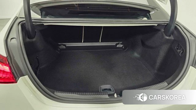 Mercedes-Benz C-Class W206 2025 Белый из Кореи, фото 2