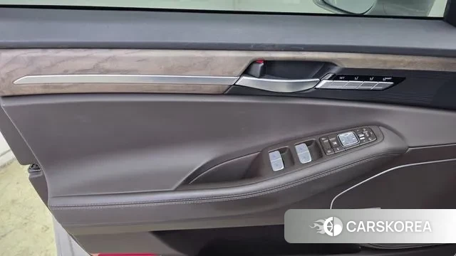 Genesis G90 2019 Серебряный из Кореи, фото 2