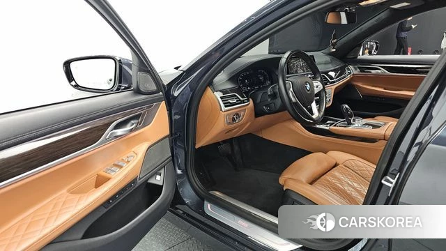 BMW 7 Series (G11) 2020 Серый из Кореи, фото 2