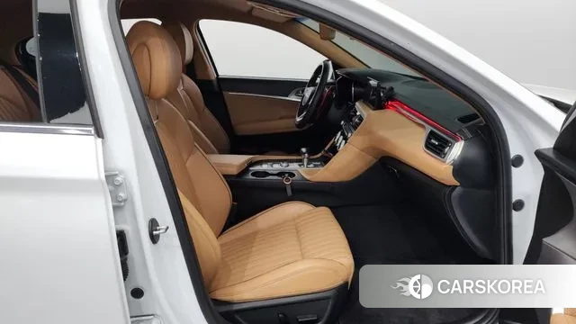 Genesis The New G70 2021 Белый из Кореи, фото 2