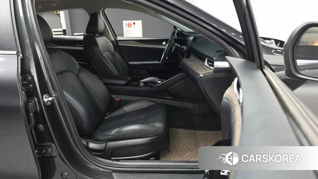 Kia K5 3rd generation 2020 Серый из Кореи, фото 2