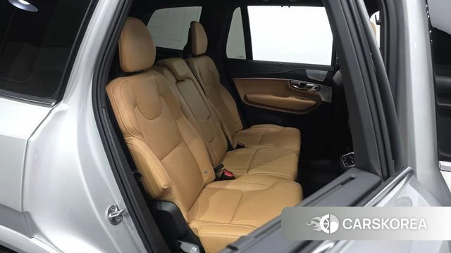 Volvo XC90 second Generation 2022 Серебряный из Кореи, фото 2