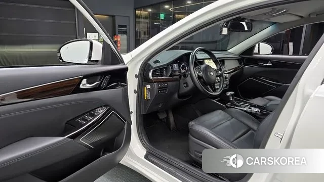 Kia Come New K7 2018 Белый из Кореи, фото 2