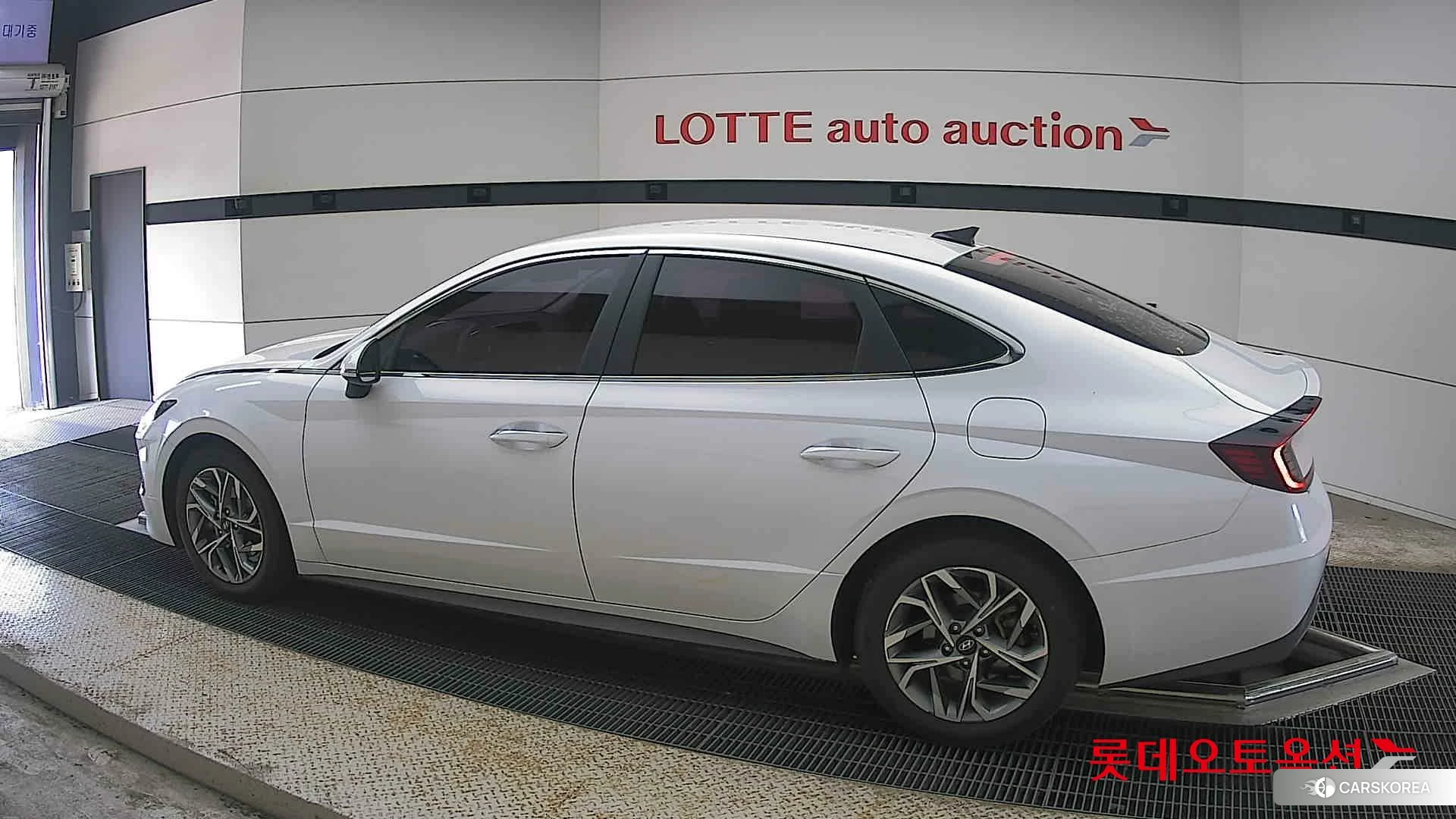Hyundai Sonata 2021 White cream (optional) из Кореи, фото 2