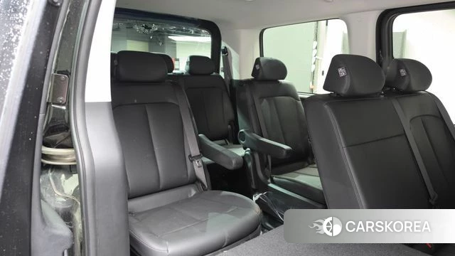Hyundai Staria 2025 Черный из Кореи, фото 2