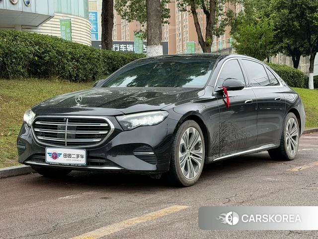 Mercedes-Benz E-class PHEV 2025 Черный из Китая, фото 2