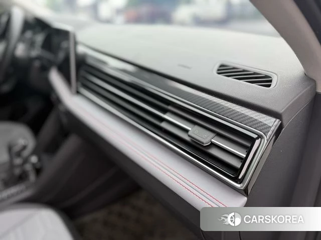Volkswagen Tiguan X 2023 Белый из Китая, фото 2