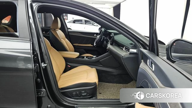 Kia K5 3rd generation 2021 Серый из Кореи, фото 2