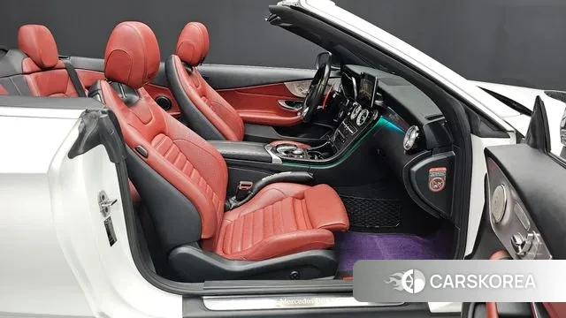 Mercedes-Benz C-Class W205 2018 Белый из Кореи, фото 2