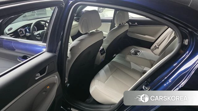 Genesis The New G70 2025 Синий из Кореи, фото 2