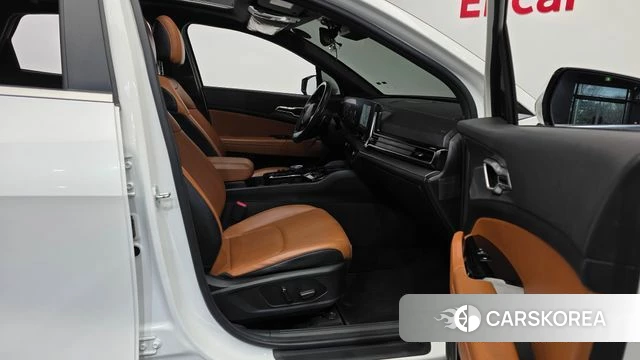 Kia Sportage 5th Generation 2022 Белый из Кореи, фото 2