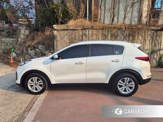 Kia Sportage 4th Generation 2018 Белый из Кореи, фото 2