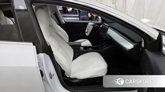 Tesla Model 3 2020 Белый из Кореи, фото 2