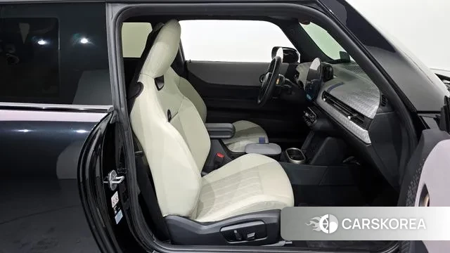 Mini Cooper S 4th Generation 2024 Черный из Кореи, фото 2