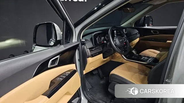 Kia Carnival 4th generation 2023 Серебристо-серый из Кореи, фото 2