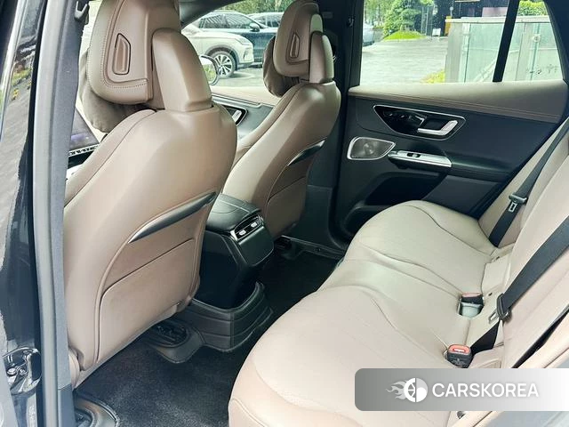 Mercedes-Benz EQE SUV 2025 Черный из Китая, фото 2