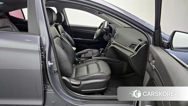 Hyundai Avante AD id 3899846 из Кореи 2