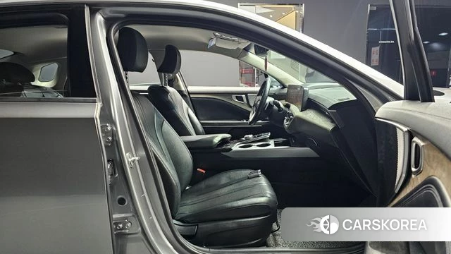 Kia K8 2022 Серебристо-серый из Кореи, фото 2