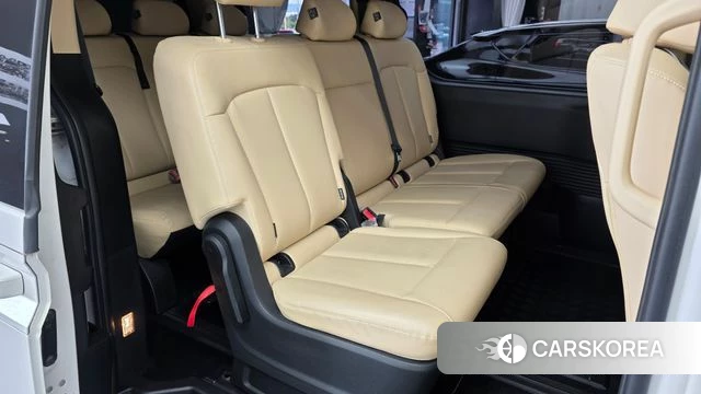 Hyundai Staria 2021 Белый из Кореи, фото 2