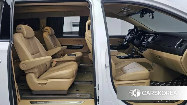 Kia The New Carnival 2018 Белый из Кореи, фото 2
