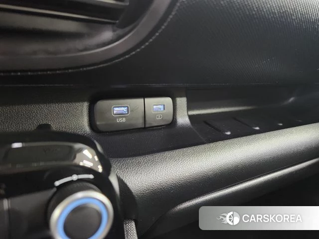 Hyundai Casper 2023 Светло-зеленый из Кореи, фото 2