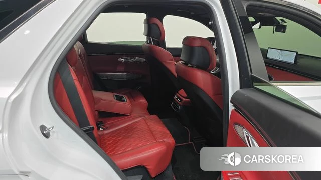 Genesis GV70 2021 Белый из Кореи, фото 2