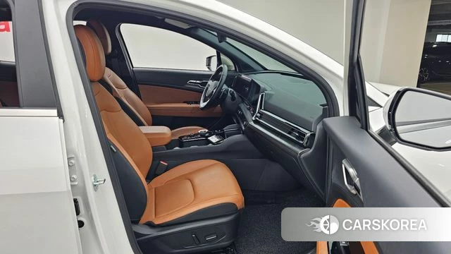 Kia Sportage 5th Generation 2024 Белый из Кореи, фото 2