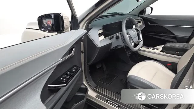 Ssangyong Torres EVX 2023 Жемчужный цвет из Кореи, фото 2