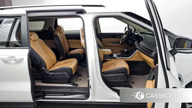 Kia Carnival 4th generation 2023 Белый из Кореи, фото 2