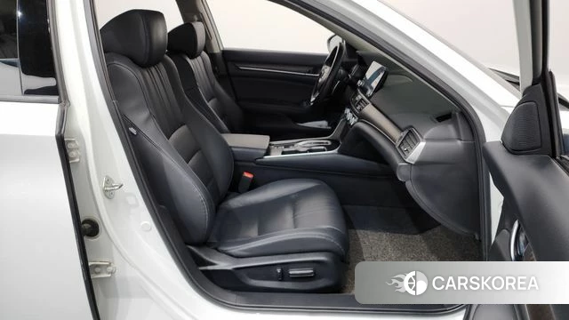 Honda Accord 10th Generation 2018 Белый из Кореи, фото 2