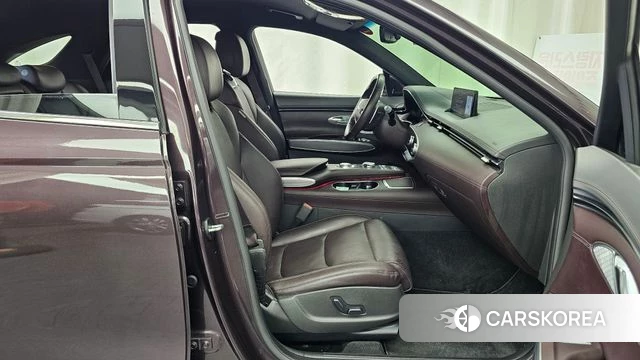 Genesis GV70 2021 Фиолетовый из Кореи, фото 2