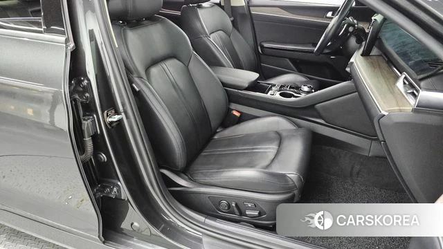 Kia K5 3rd generation 2021 Серый из Кореи, фото 2