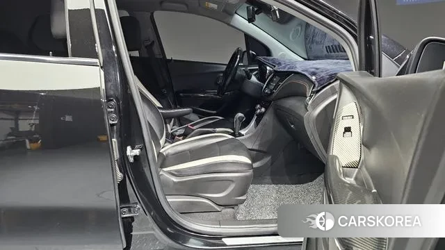 Chevrolet (GM Daewoo) The New Trax 2018 Черный из Кореи, фото 2