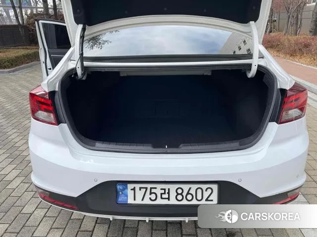 Hyundai The New Avante AD 2019 Белый из Кореи, фото 2