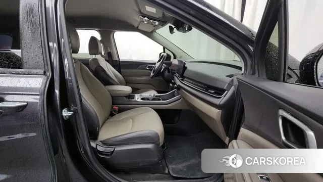 Kia The New Carnival 4th Generation 2024 Серый из Кореи, фото 2