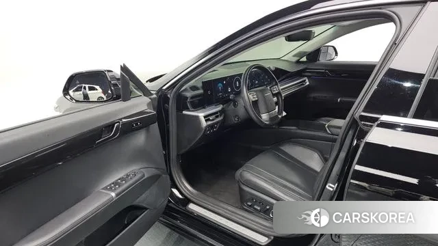 Hyundai Grandeur Hybrid (GN7) 2023 Черный из Кореи, фото 2