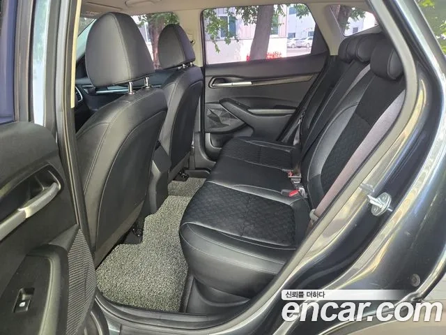 Kia Seltos 2021 Серый из Кореи, фото 2