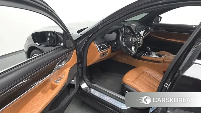 BMW 7 Series (G11) id 2890809 из Кореи 2