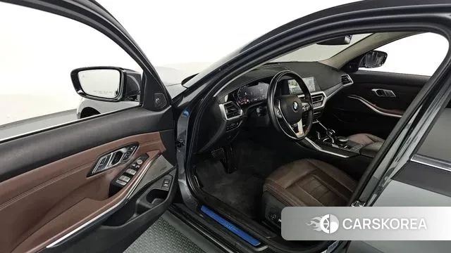 BMW 3 Series (G20) 2020 Серый из Кореи, фото 2