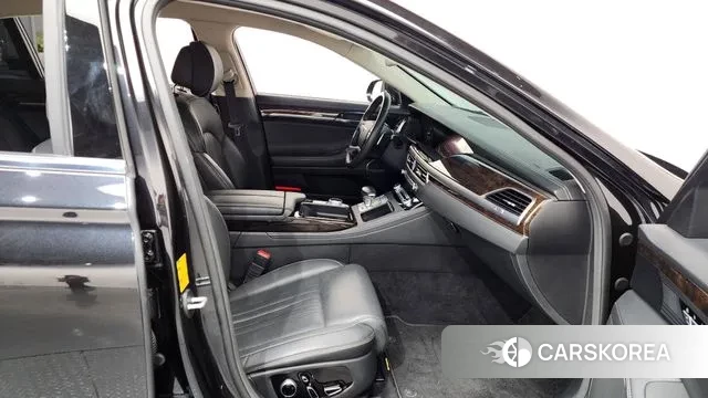 Genesis G90 id 3789140 из Кореи 2