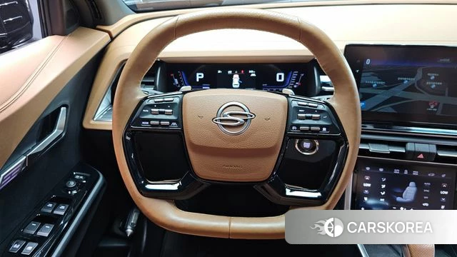 Ssangyong Torres 2023 Черный из Кореи, фото 2