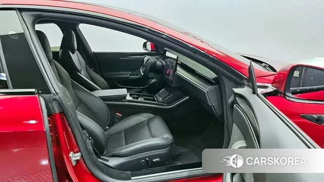 Tesla Model S 2023 Красный из Кореи, фото 2