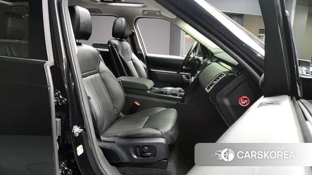 Land Rover Discovery 5 2019 Черный из Кореи, фото 2