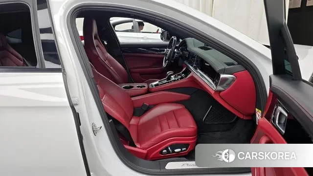 Porsche Panamera (971) 2020 Белый из Кореи, фото 2