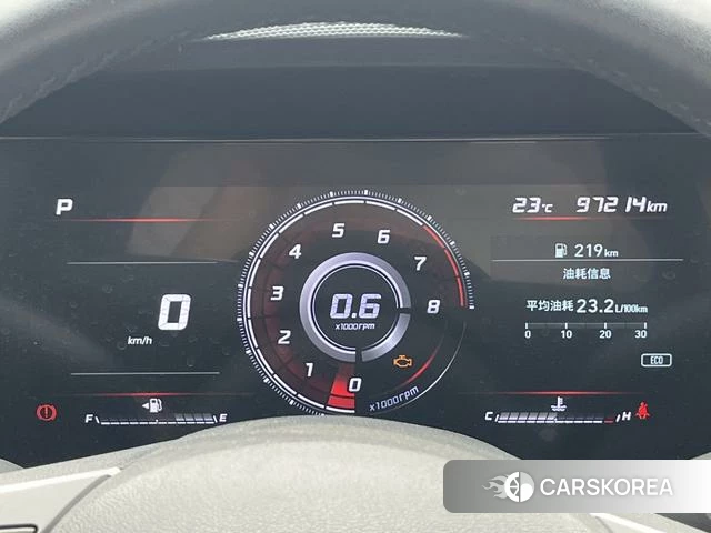 Hyundai Elantra 2022 Белый из Китая, фото 2