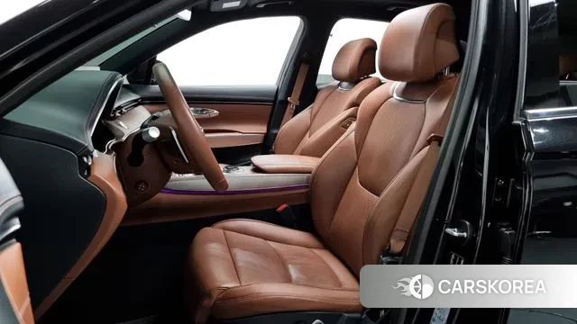 Genesis GV70 2023 Черный из Кореи, фото 2