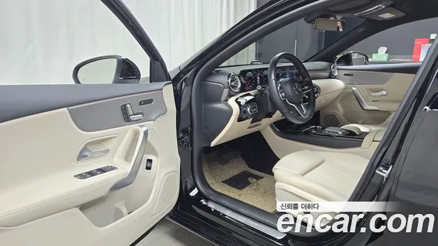 Mercedes-Benz A-Class W177 id 2718163 из Кореи 2