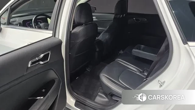 Kia Sportage 5th Generation 2022 Белый из Кореи, фото 2